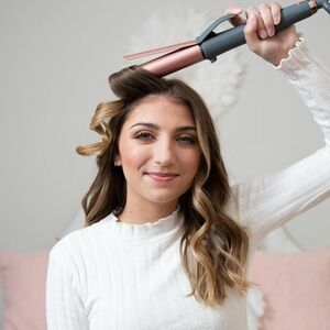 Hairitage 1.25 Inch Ceramic Curling Iron for Medium to Long Hair, Dual Voltage